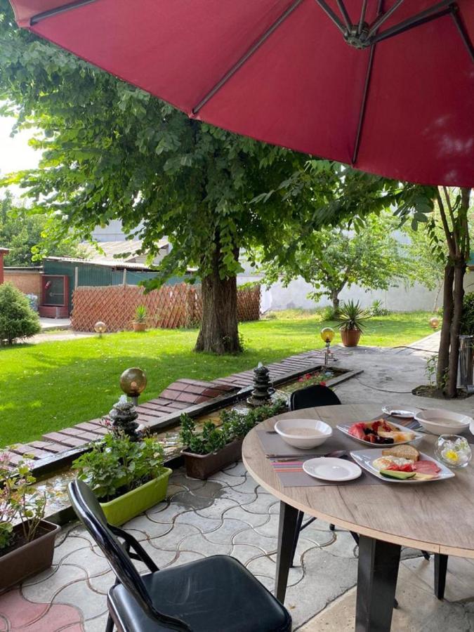 Eco House Hotel Ош Екстериор снимка